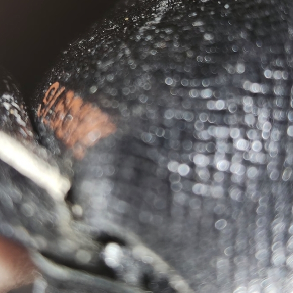 AUTHENTIC Louis Vuitton EPI MARCO Wallet - Picture 6 of 16